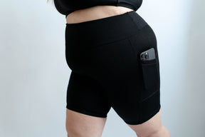 Short Biker Preto