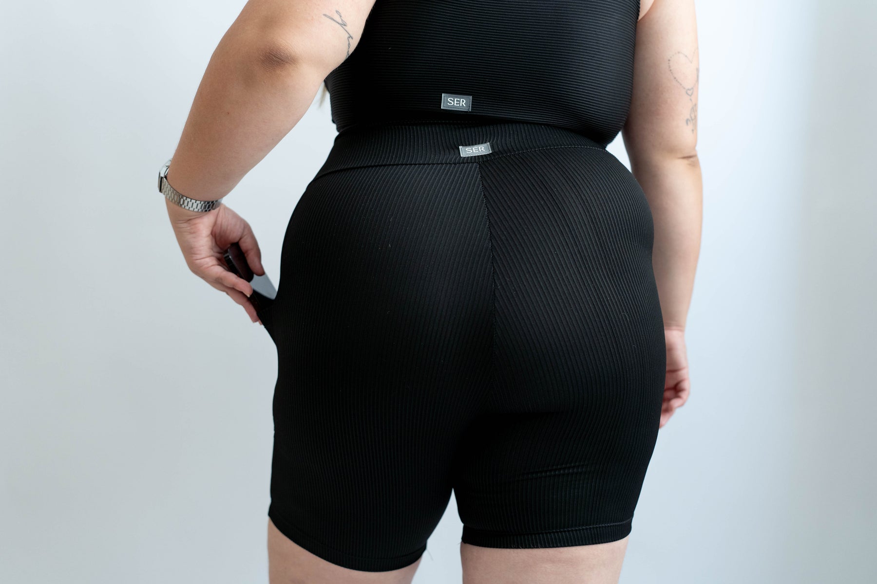 Short Biker Preto